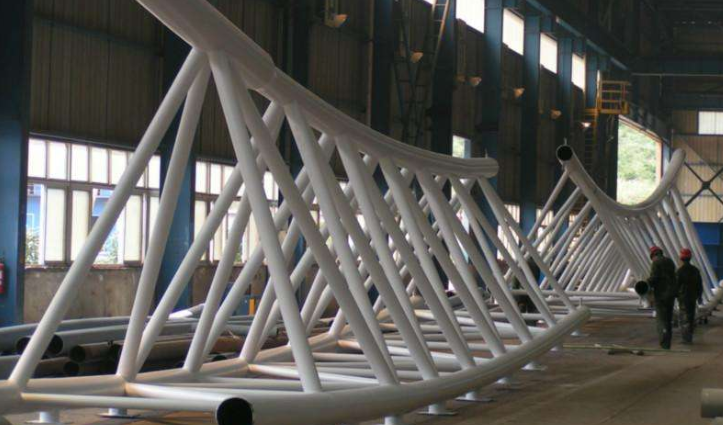 金昌管廊钢结构与桁架结构的管道支架应该如何区分